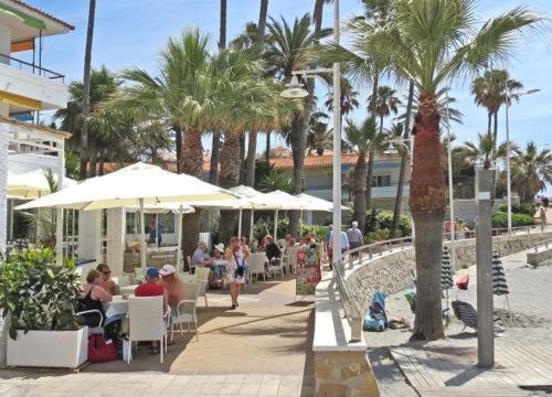 Appartement 1 Bedroom Beachfront At Torecilla